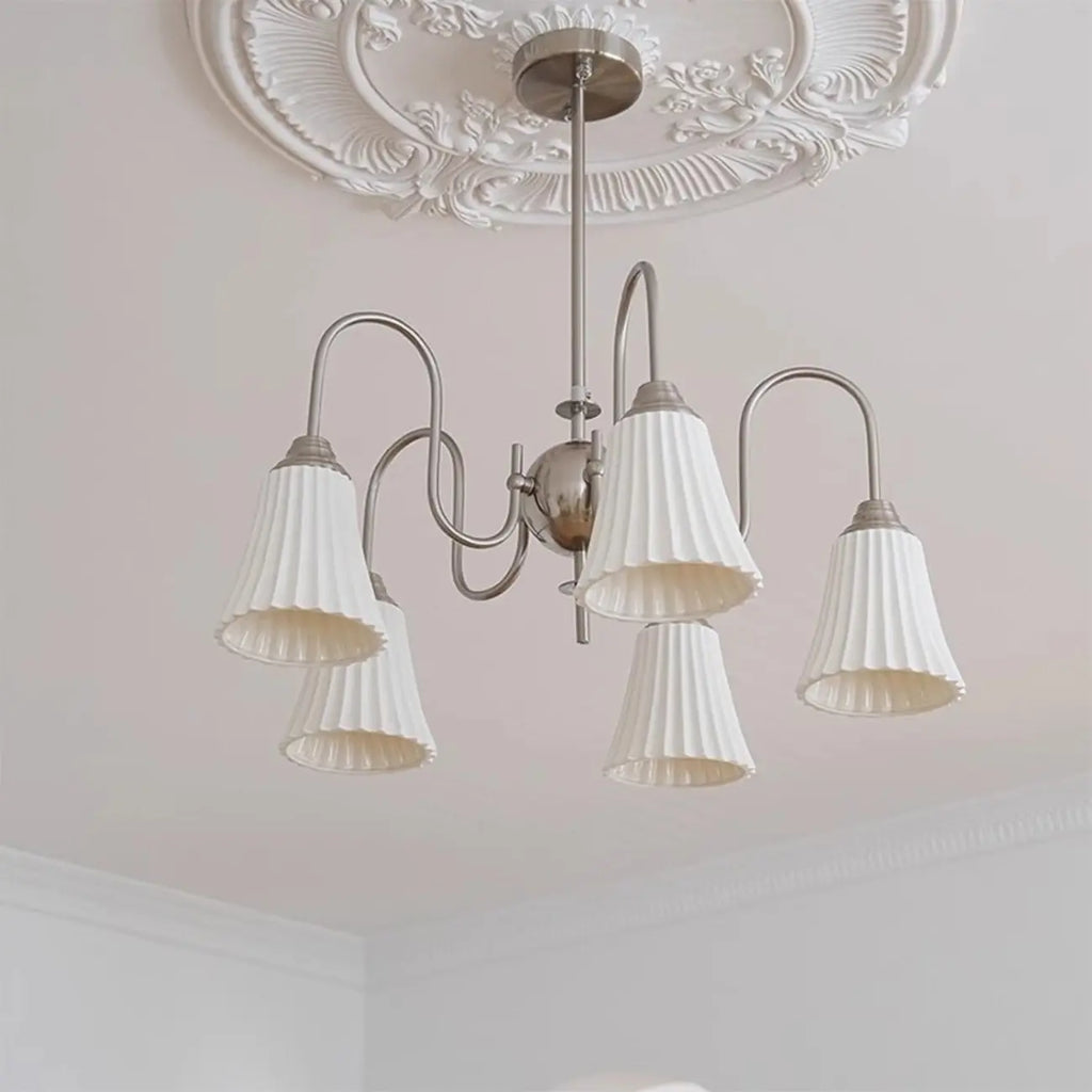 Lustre classique vintage en chrome et céramique blanche