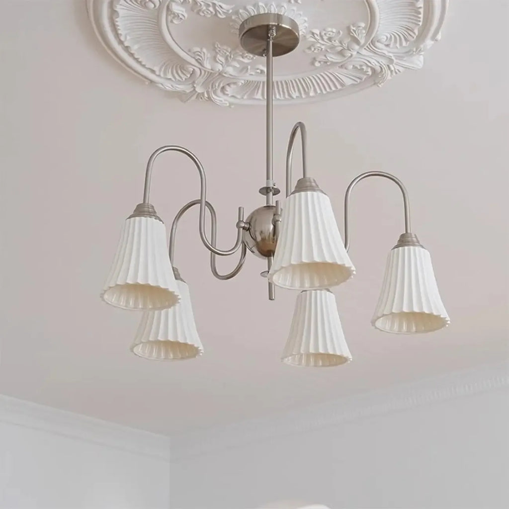 Lustre classique vintage en chrome et céramique blanche