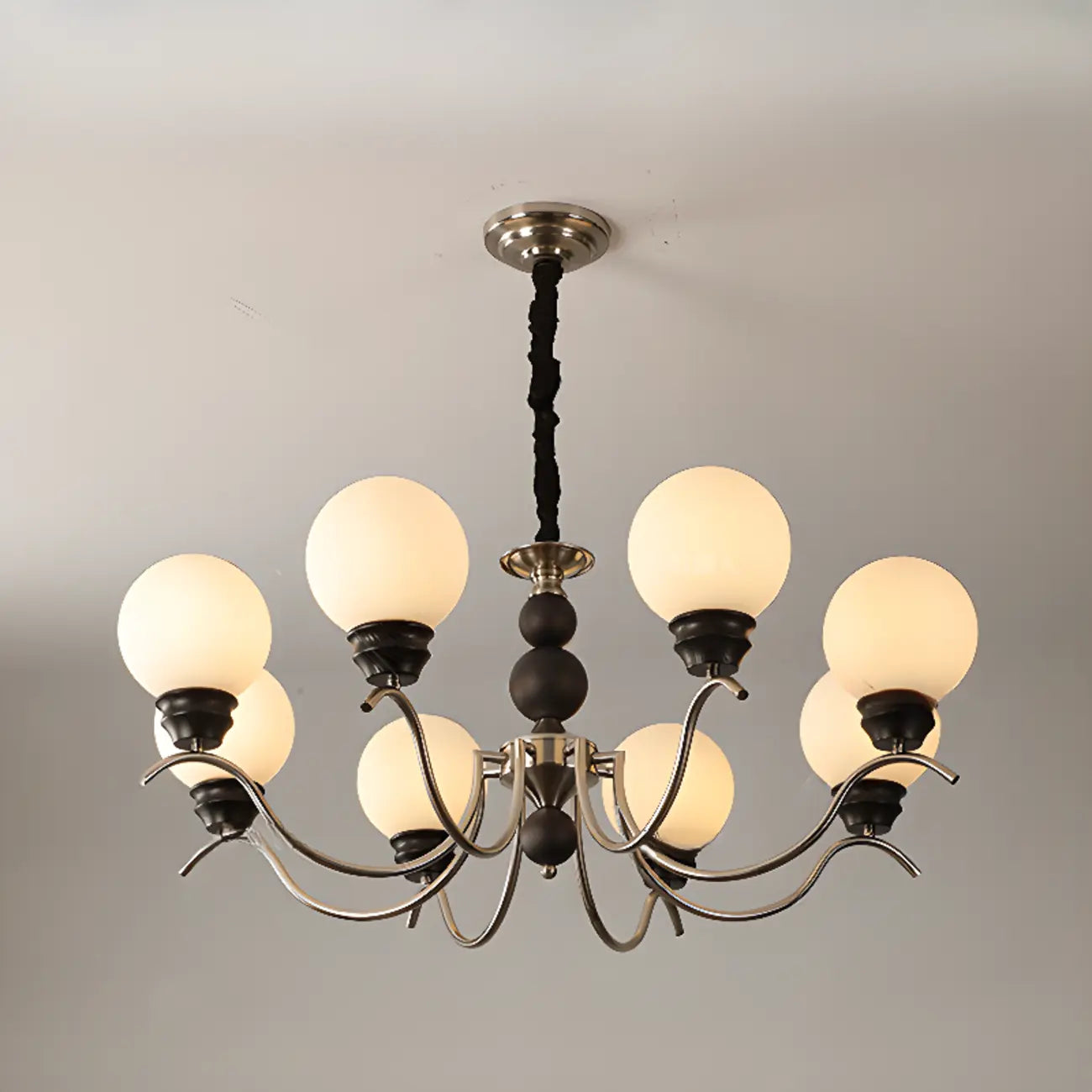 Lustre moderne classique en métal noir et globe en verre