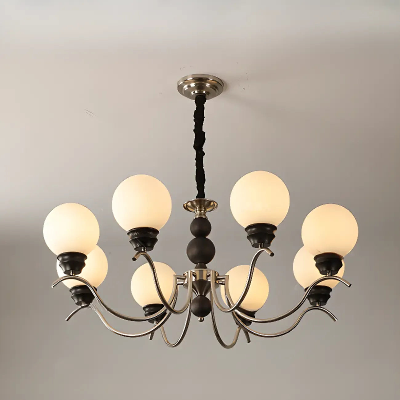 Lustre moderne classique en métal noir et globe en verre