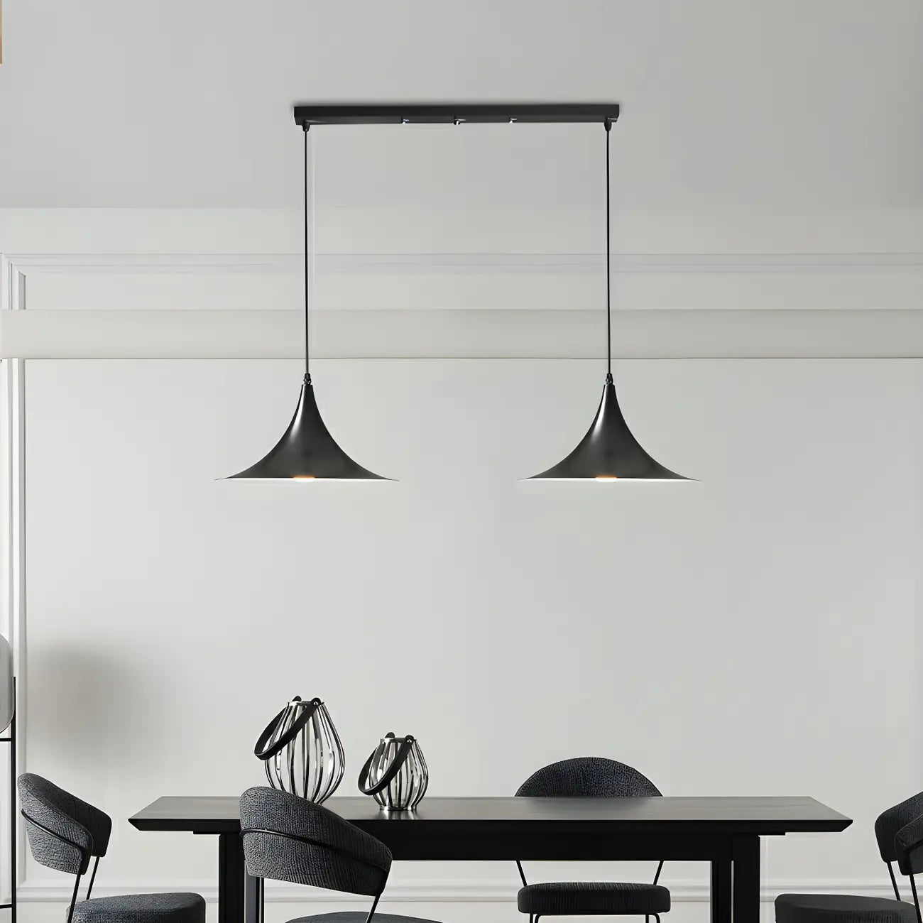 Suspension moderne à deux lumières en fer noir en forme de trompette pour îlot de cuisine