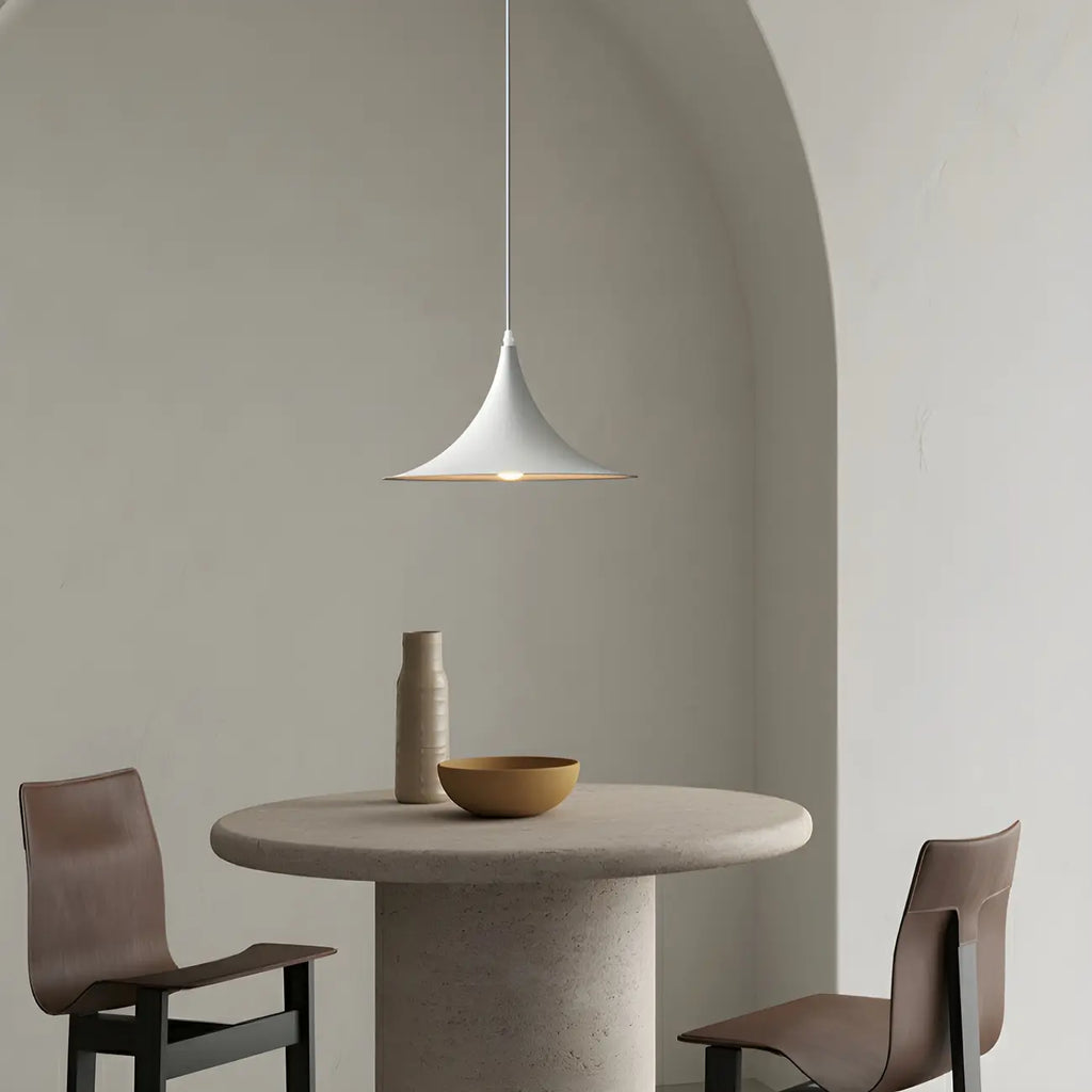 Suspension moderne à deux lumières en fer noir en forme de trompette pour îlot de cuisine