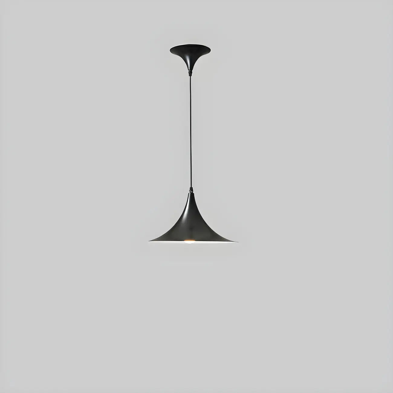 Suspension moderne à deux lumières en fer noir en forme de trompette pour îlot de cuisine