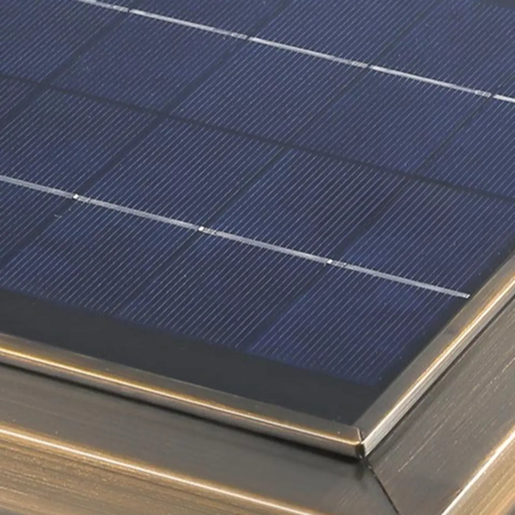 Élégants lampadaires solaires carrés en bronze ondulé pour l'extérieur