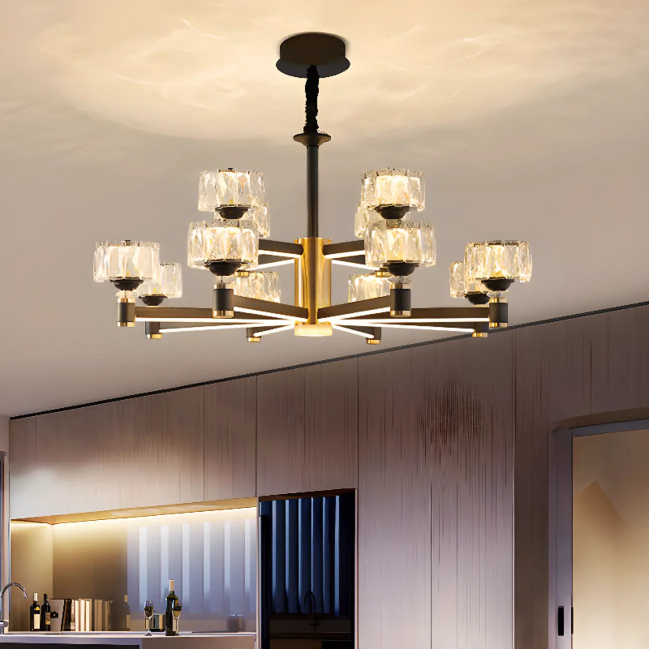 Lustre rond glamour à plusieurs niveaux en cristal avec LED à intensité variable