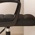 Chaise de bureau pivotante réglable moderne en similicuir noir