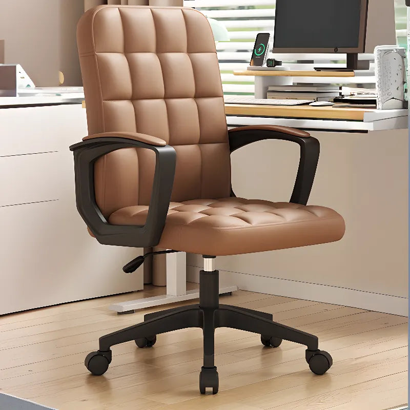 Chaise de bureau pivotante réglable moderne en similicuir noir