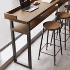Tables de bar modernes avec plateau en bois et fer brun