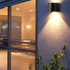 Applique murale moderne en verre noir avec éclairage LED et câblage intégré