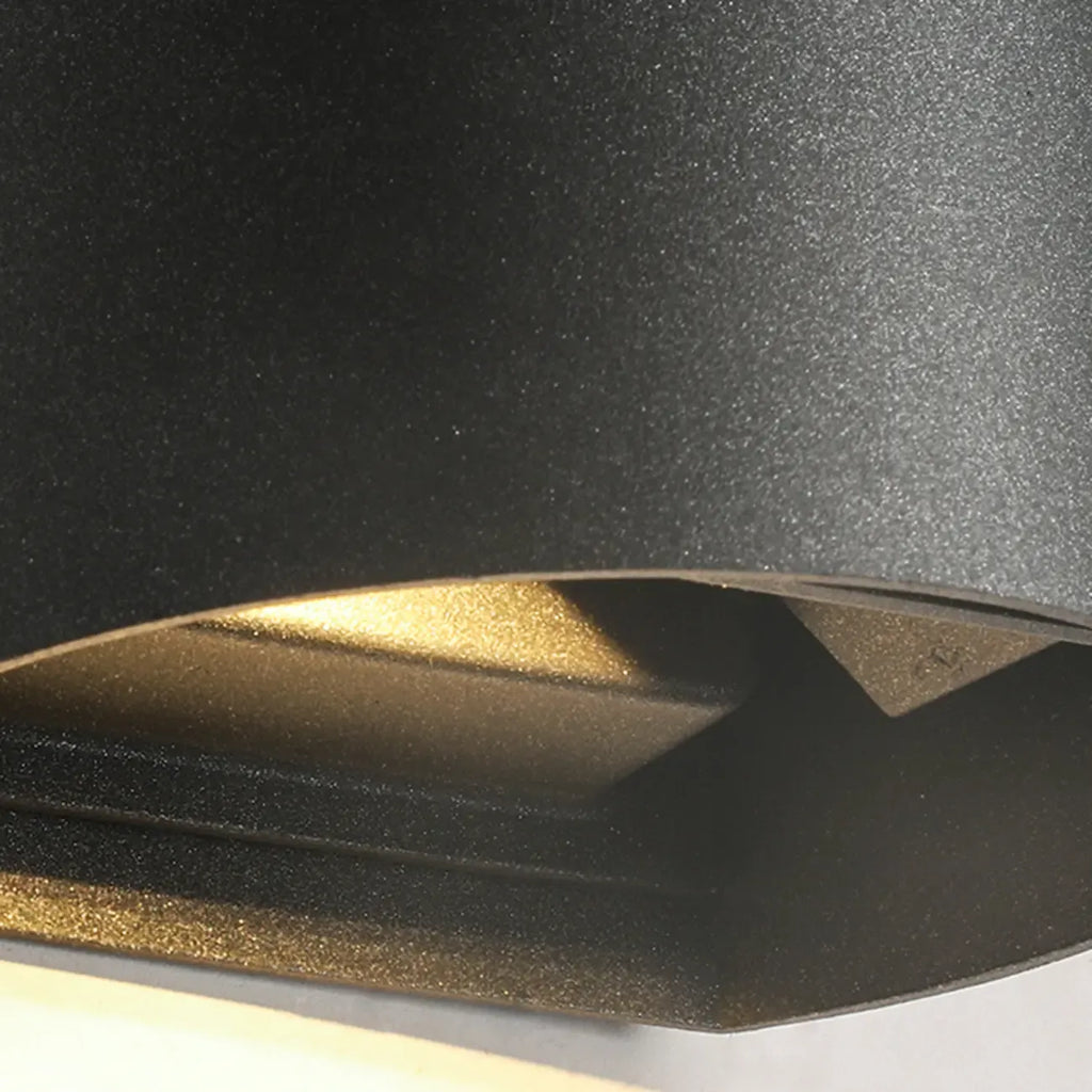 Applique murale moderne en verre noir avec éclairage LED et câblage intégré