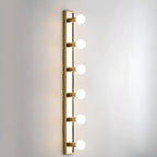 Luminaire de salle de bain moderne en acier doré à plusieurs ampoules