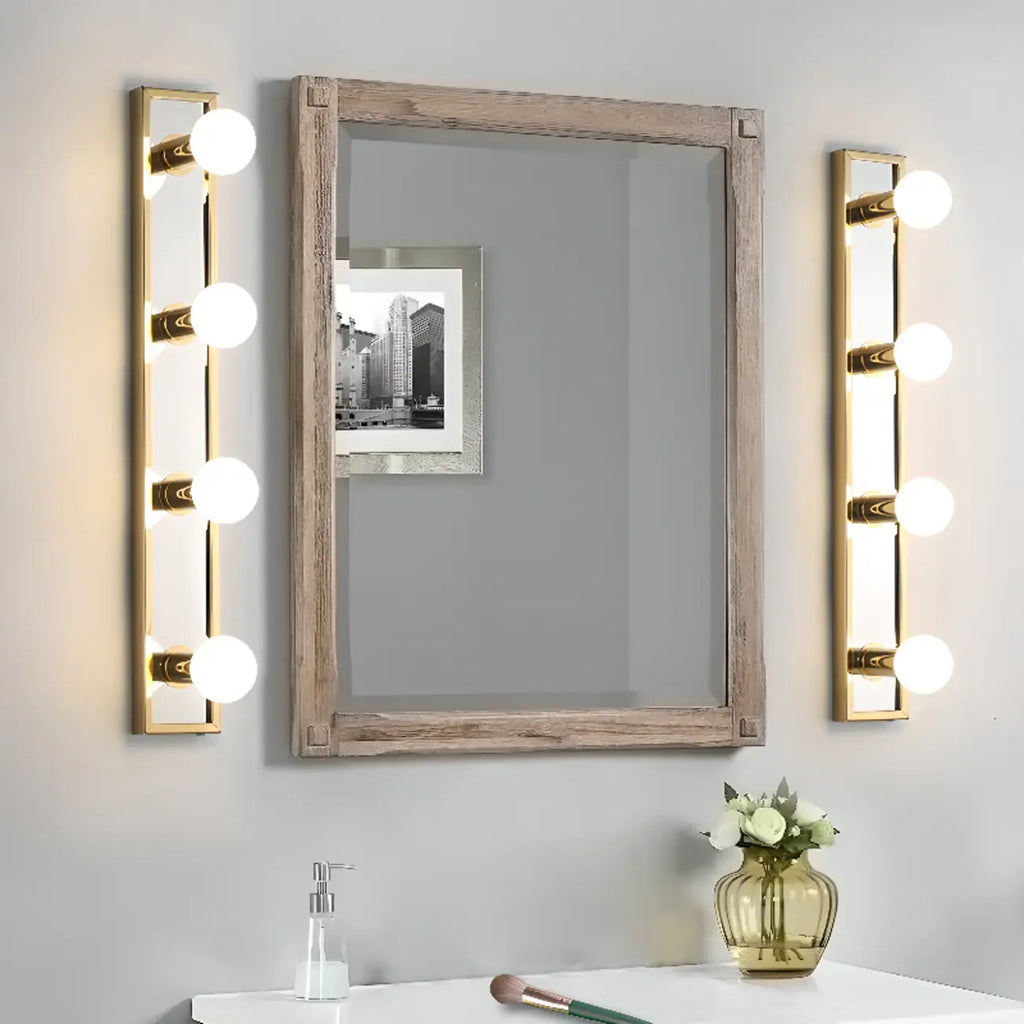 Luminaire de salle de bain moderne en acier doré à plusieurs ampoules