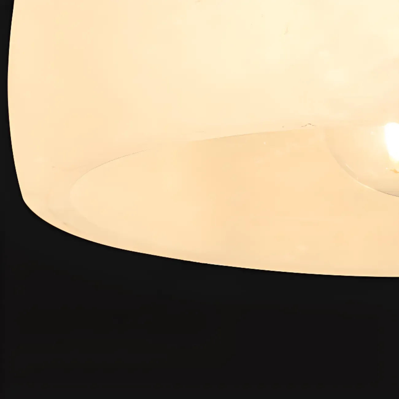 Suspension moderne conique en albâtre blanc pour chambre à coucher