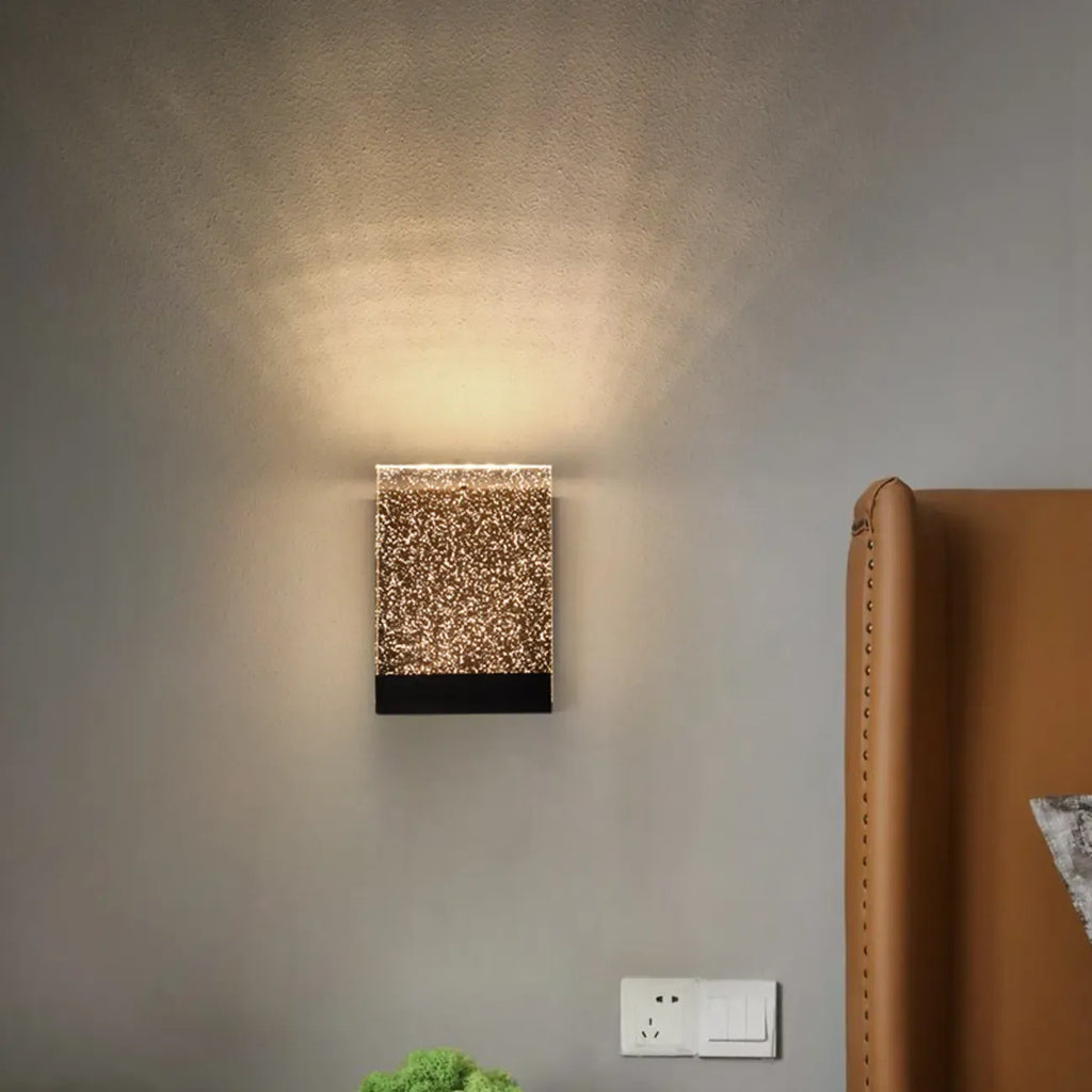 Applique murale géométrique en cristal avec abat-jour transparent pour chambre à coucher