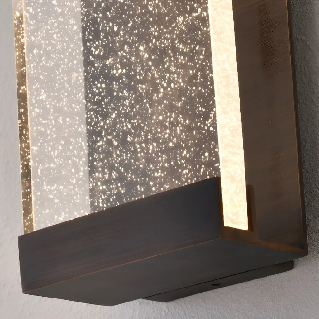 Applique murale géométrique en cristal avec abat-jour transparent pour chambre à coucher