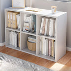 Bibliothèque horizontale cubique en bois blanc décontracté