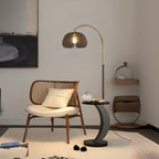 Lampadaire LED géométrique ivoire en forme d'arc avec étagère de rangement pour intérieur