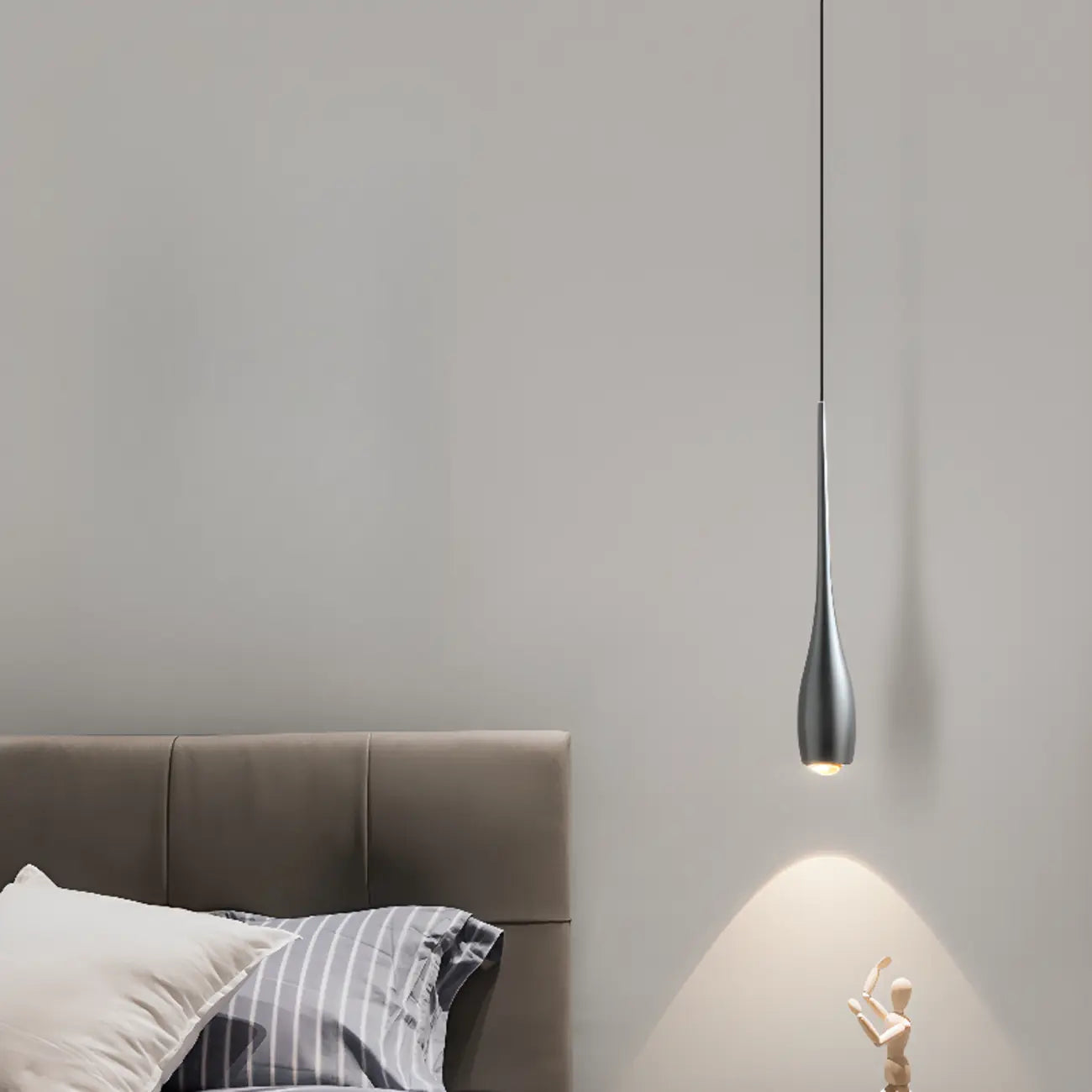 Suspension moderne à intensité variable en métal et acrylique au design épuré