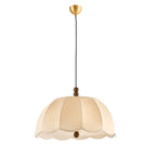 Suspension moderne en tissu beige à motif floral avec dôme