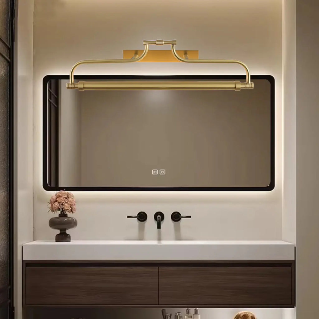 Applique murale géométrique en métal doré avec LED