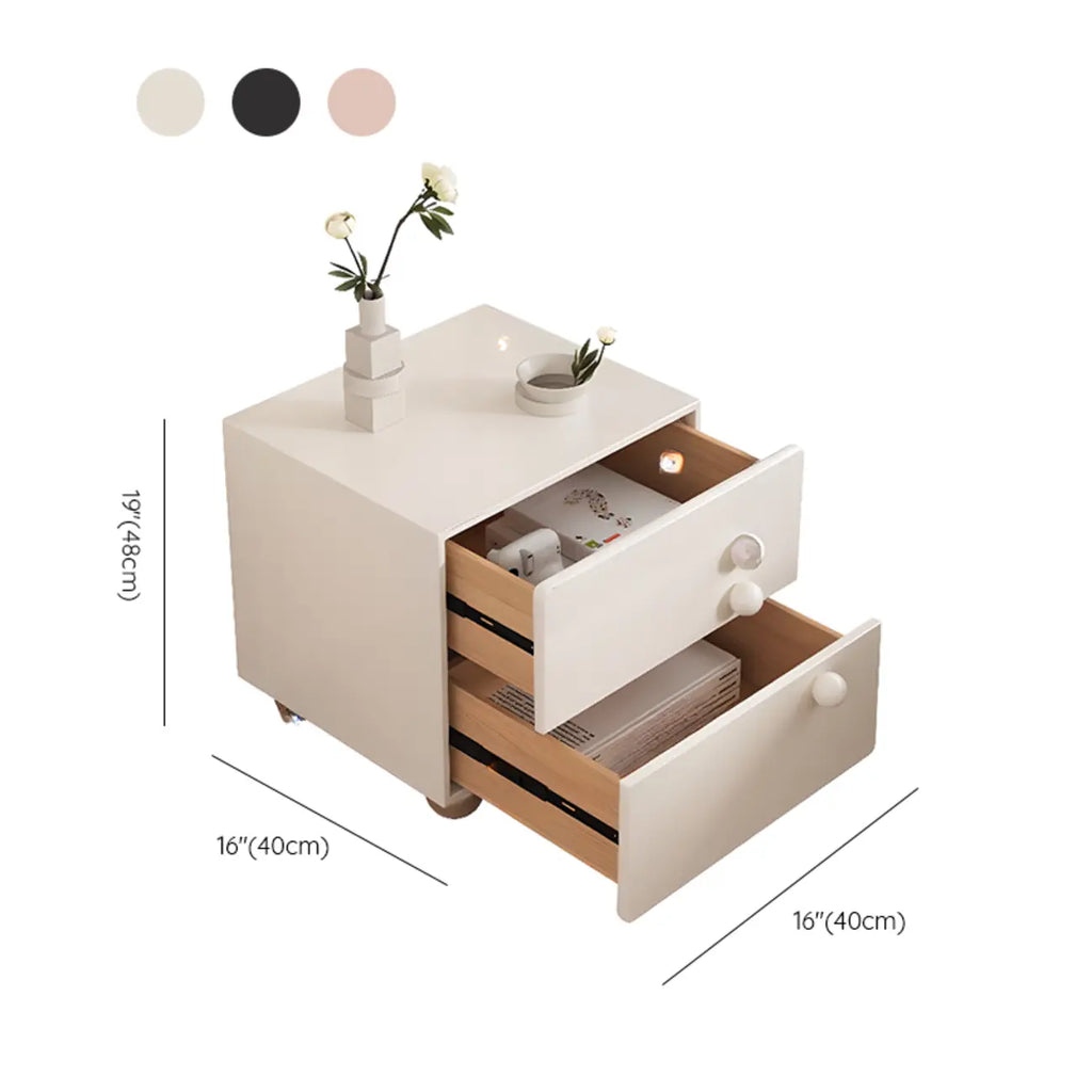 Table de chevet contemporaine en bois crème brillant à 2 tiroirs
