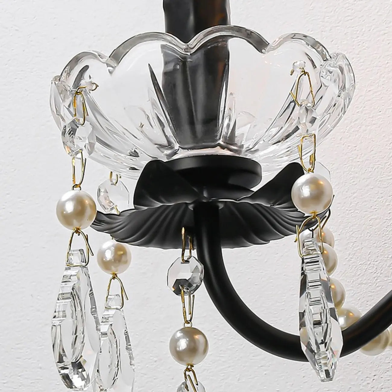Applique murale moderne noire à 2 lumières de type candélabre avec cristal