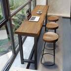 Tables de bar modernes en fer à tréteaux avec aspect bois brun