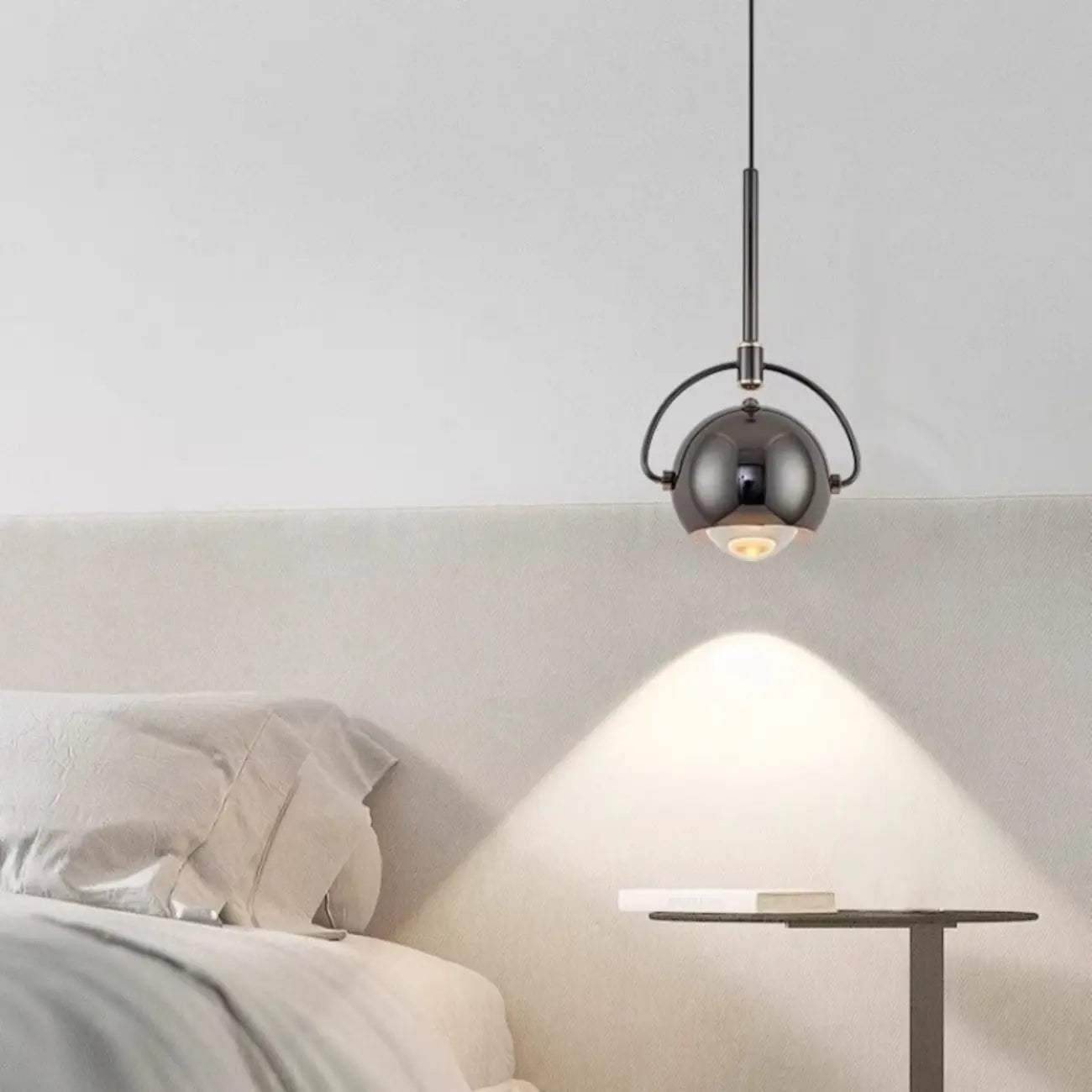 Suspension LED moderne en métal avec globe et variateur pour chambre à coucher
