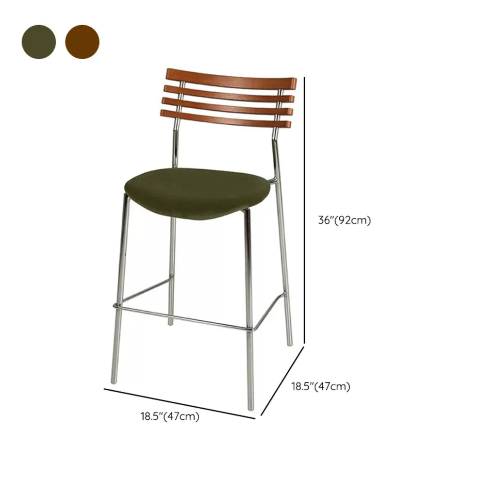 Tabourets de bar à assise en cuir vert et dossier en rotin