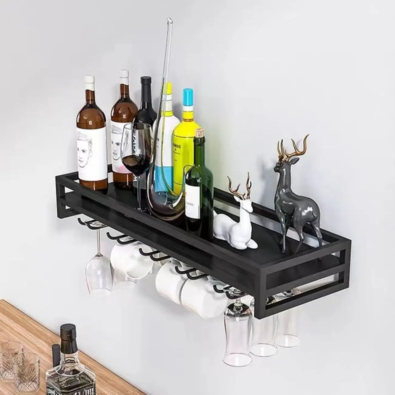 Porte-bouteilles mural en métal avec étagère pour verres