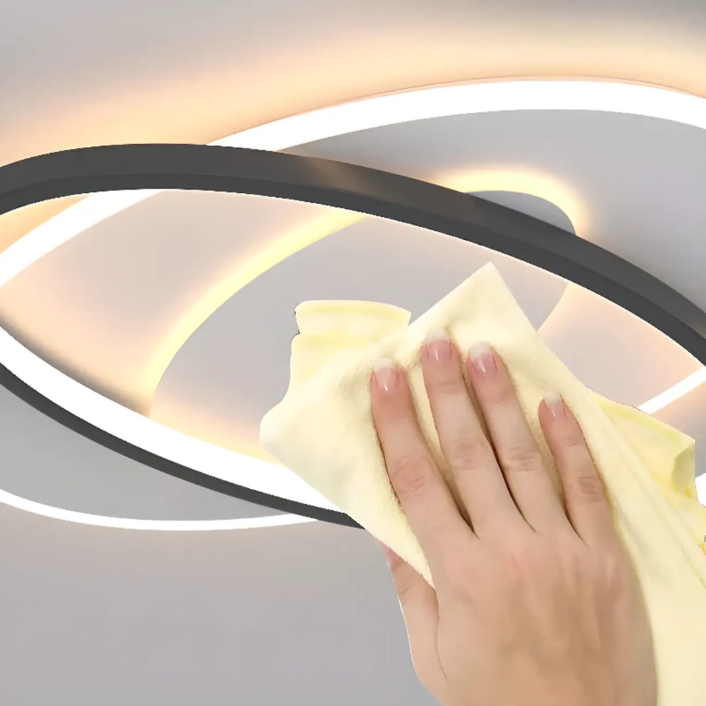 Plafoniera a 3 luci con dimmer e telecomando
