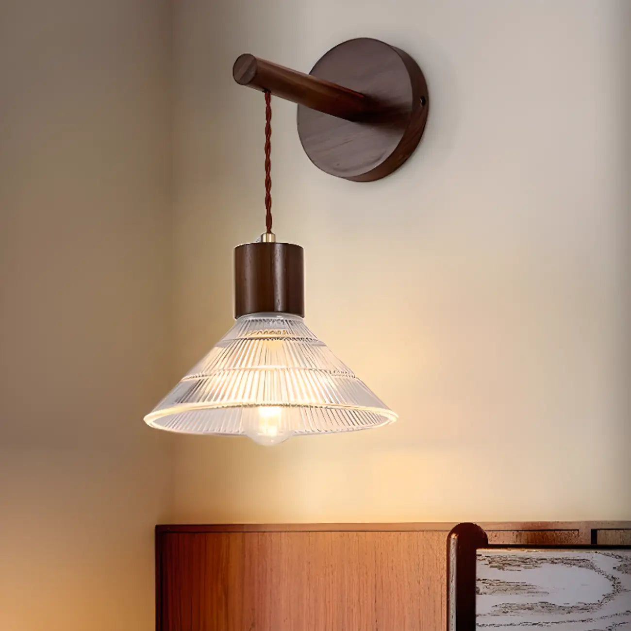 Applique murale élégante Geometrica LED en bois et verre pour chevet