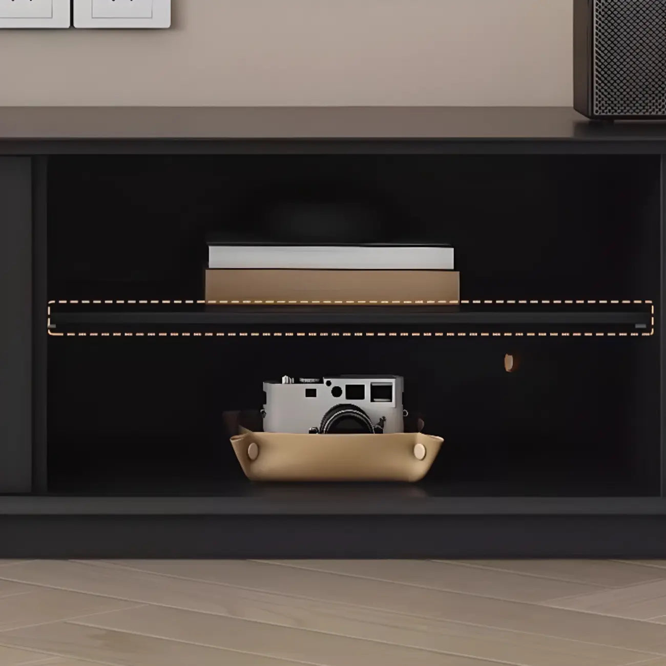 Meuble TV en bois noir de 79 pouces avec rangement ouvert et portes coulissantes