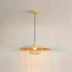 Suspension ronde dorée élégante pour intérieur
