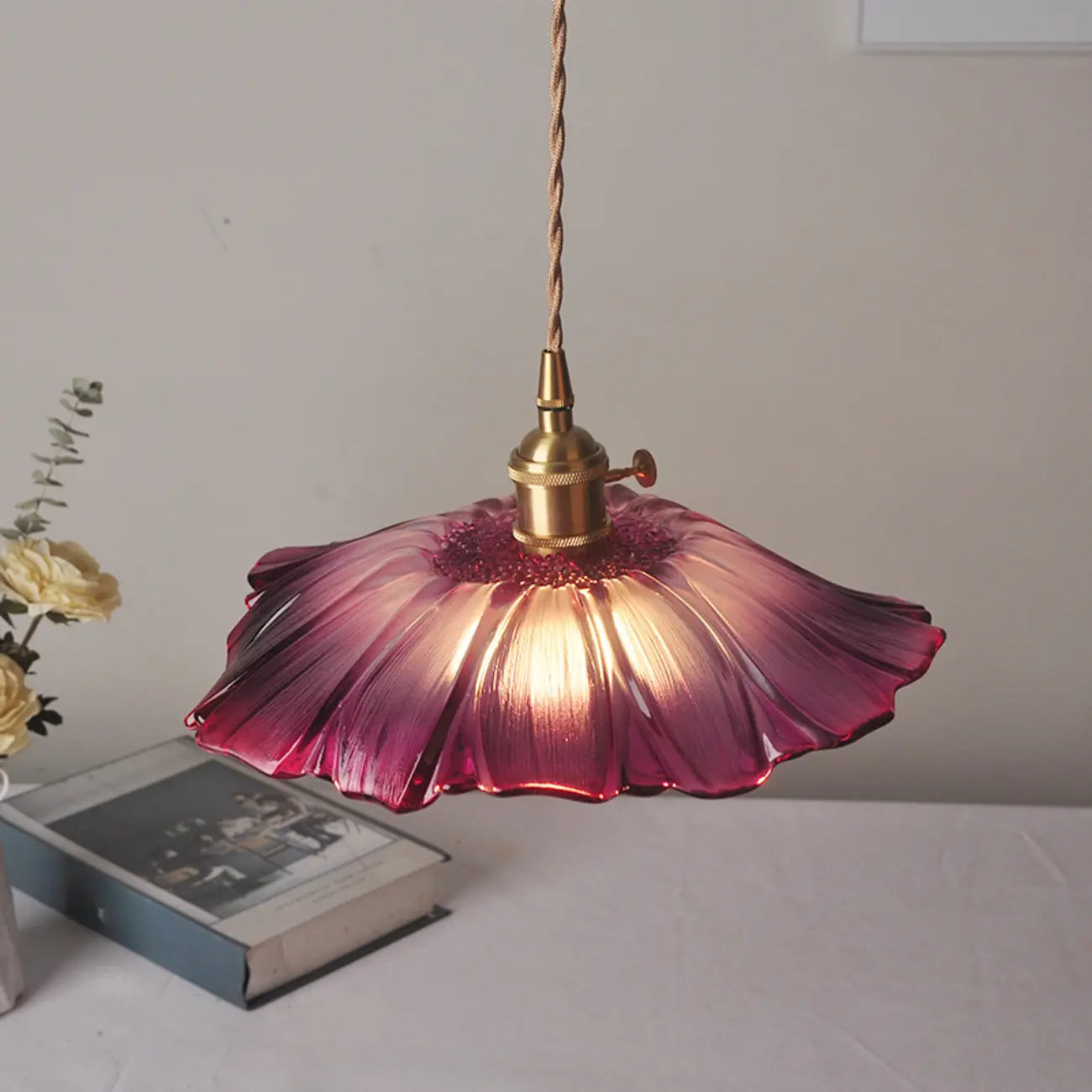 Suspension élégante en forme de fleur de verre pour intérieur, réglable