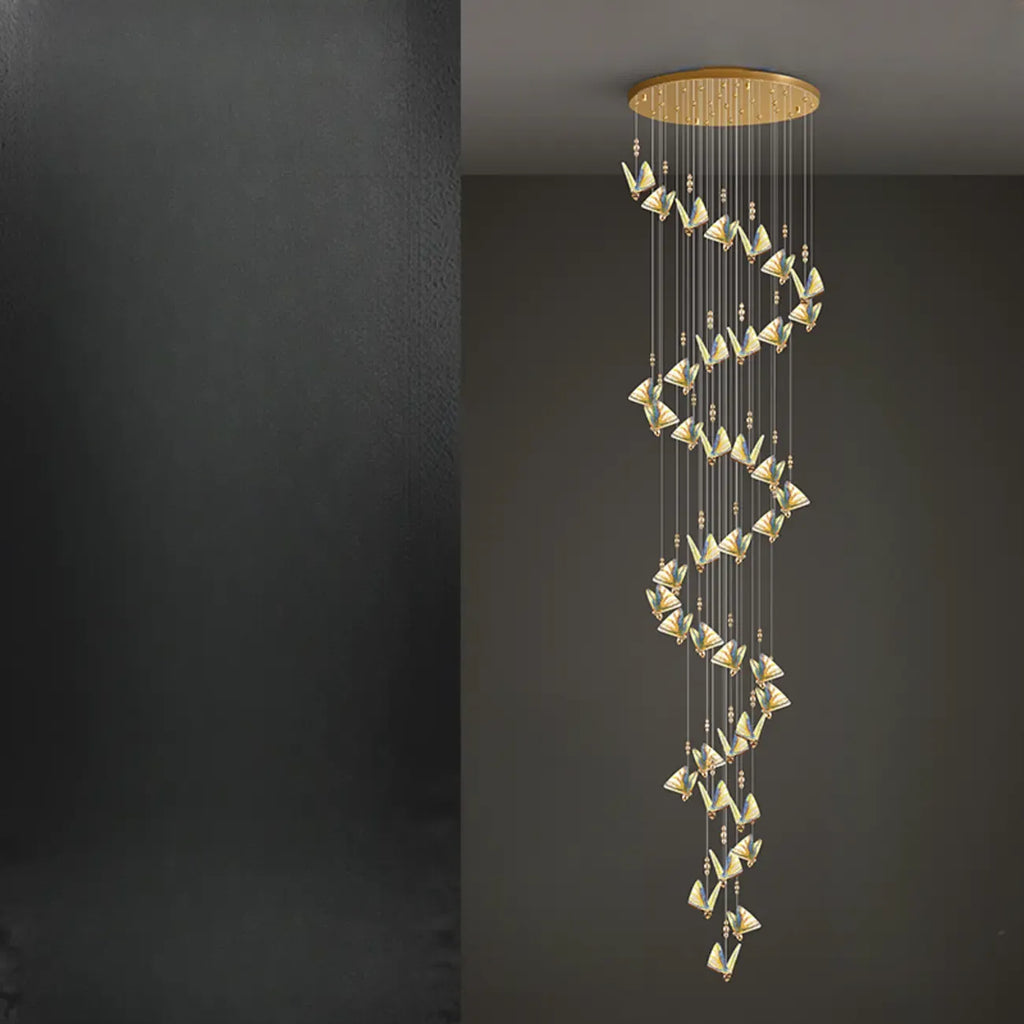 Lustre moderne en cristal à motif papillon linéaire avec télécommande