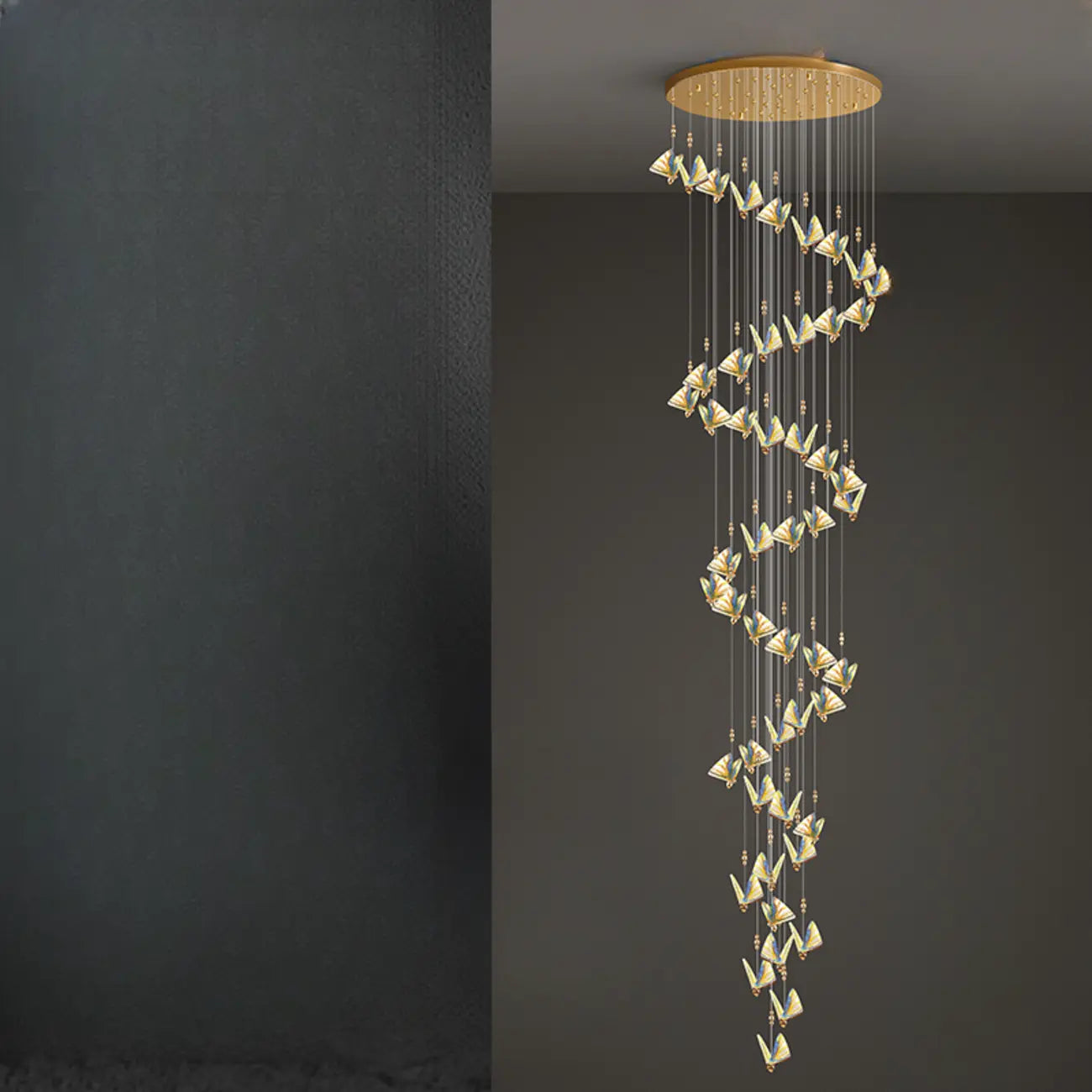 Lustre moderne en cristal à motif papillon linéaire avec télécommande