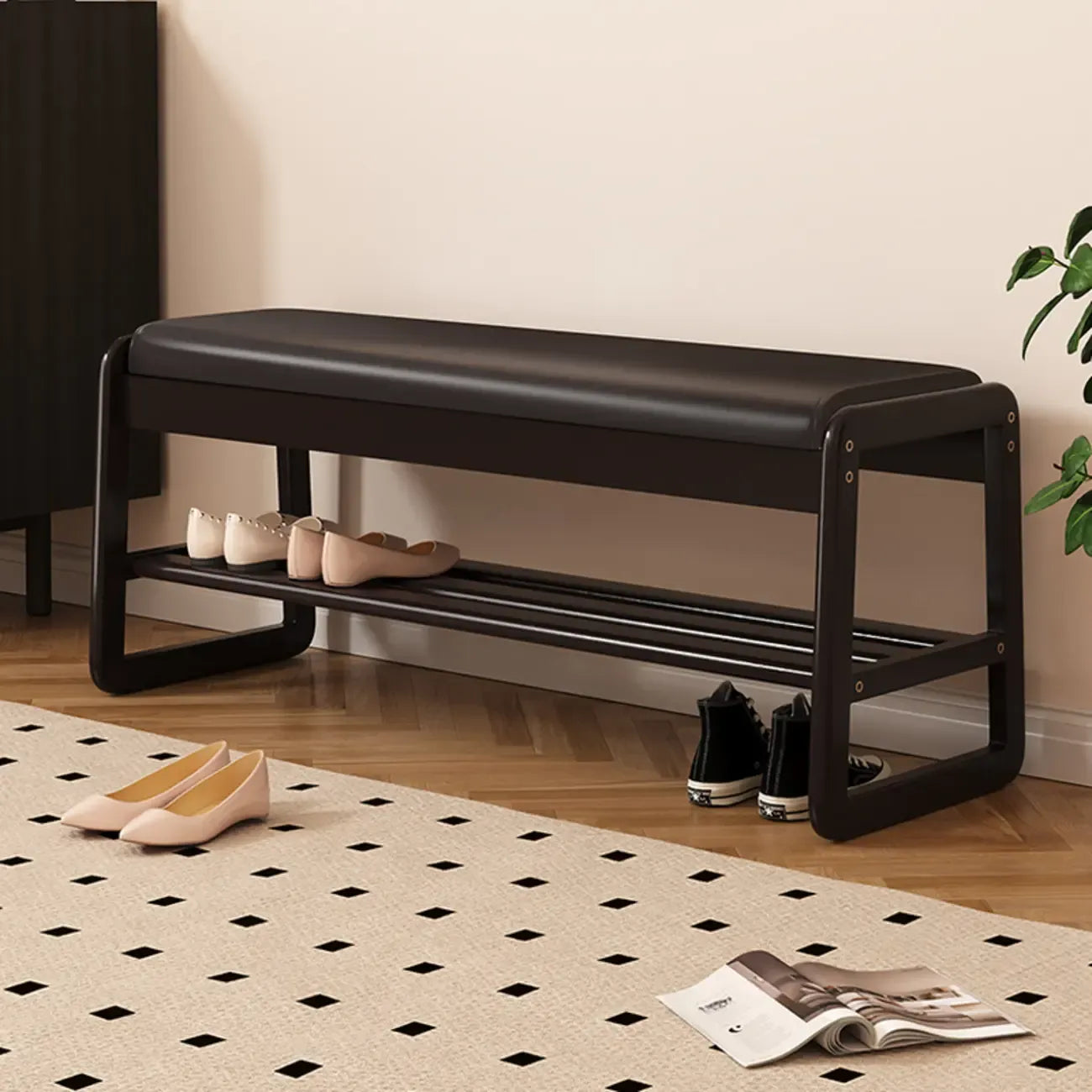 Banc d'entrée en bois massif recouvert de tissu noir avec rangement