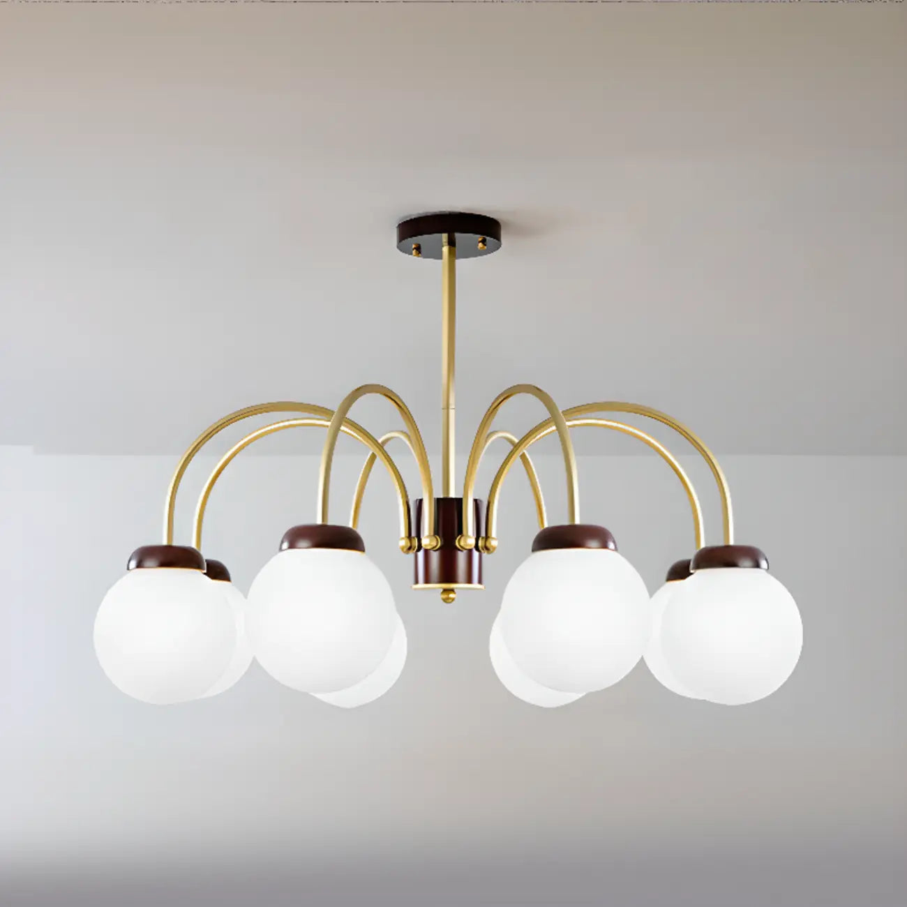 Lampadario classico a sfera in vetro bianco e oro