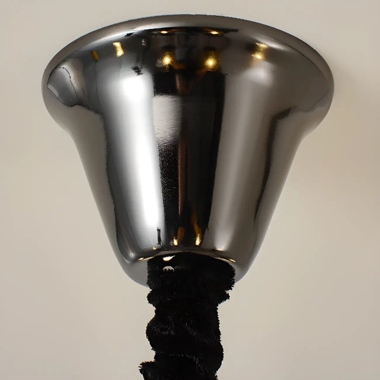Lustre moderne noir à 6/8 lumières de type candélabre, à intensité variable