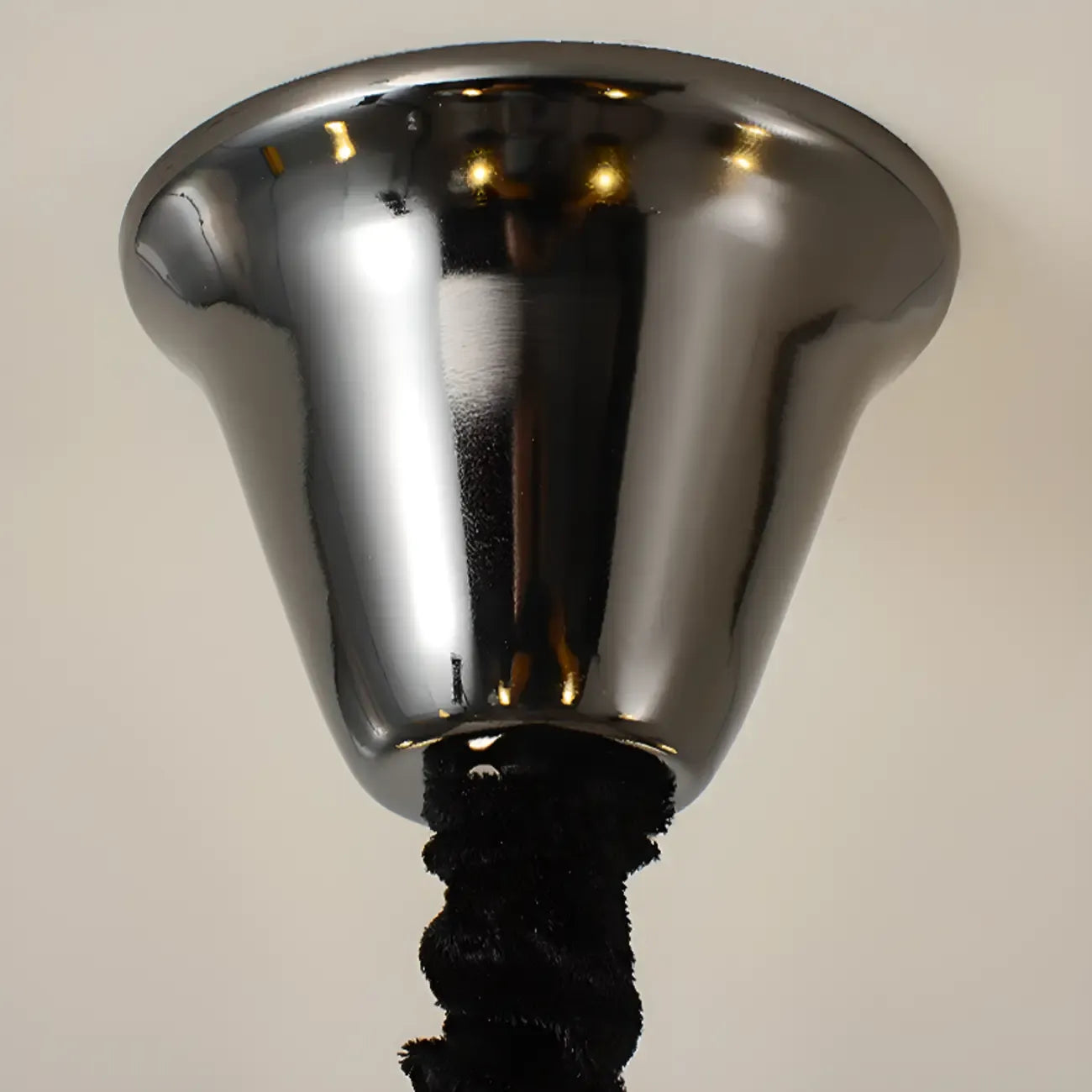 Lustre moderne noir à 6/8 lumières de type candélabre, à intensité variable