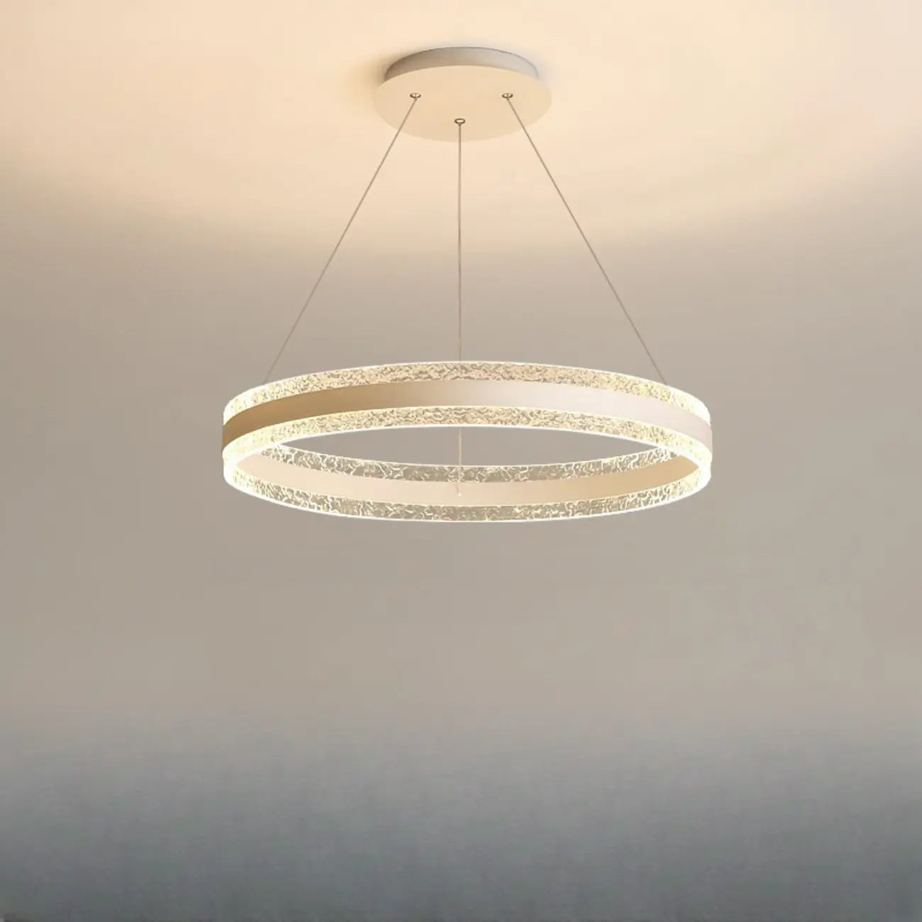Lustre circulaire moderne en métal doré à LED