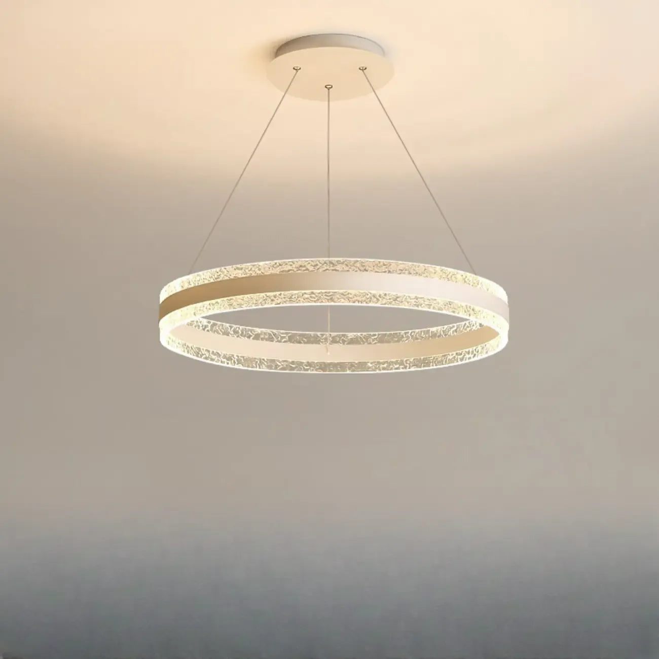 Lustre circulaire moderne en métal doré à LED