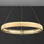 Lustre élégant à LED en cristal et anneaux dorés de luxe