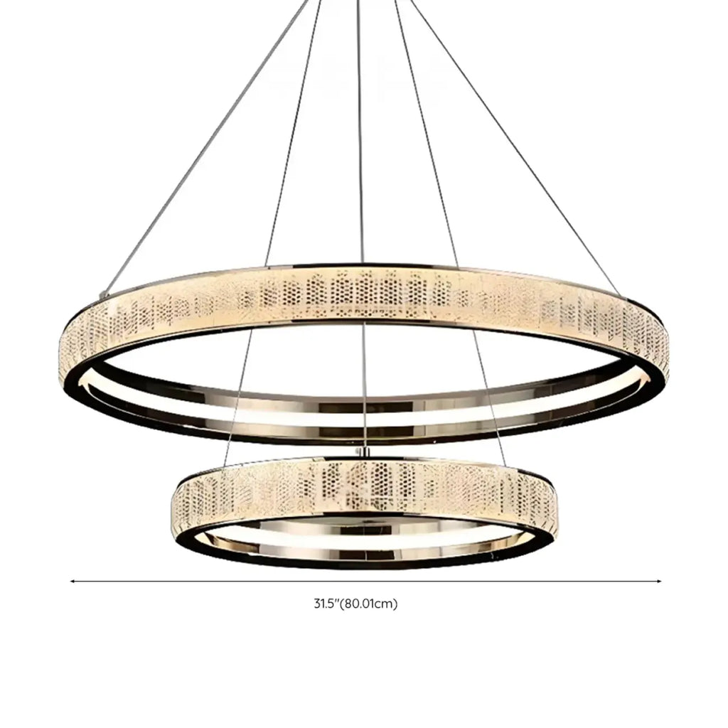 Lustre élégant à LED en cristal et anneaux dorés de luxe
