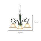 Lustre élégant en métal vert nordique avec abat-jour en verre cloche et lustre en verre élégant.