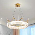 Lustre élégant en cristal doré à LED en forme de couronne