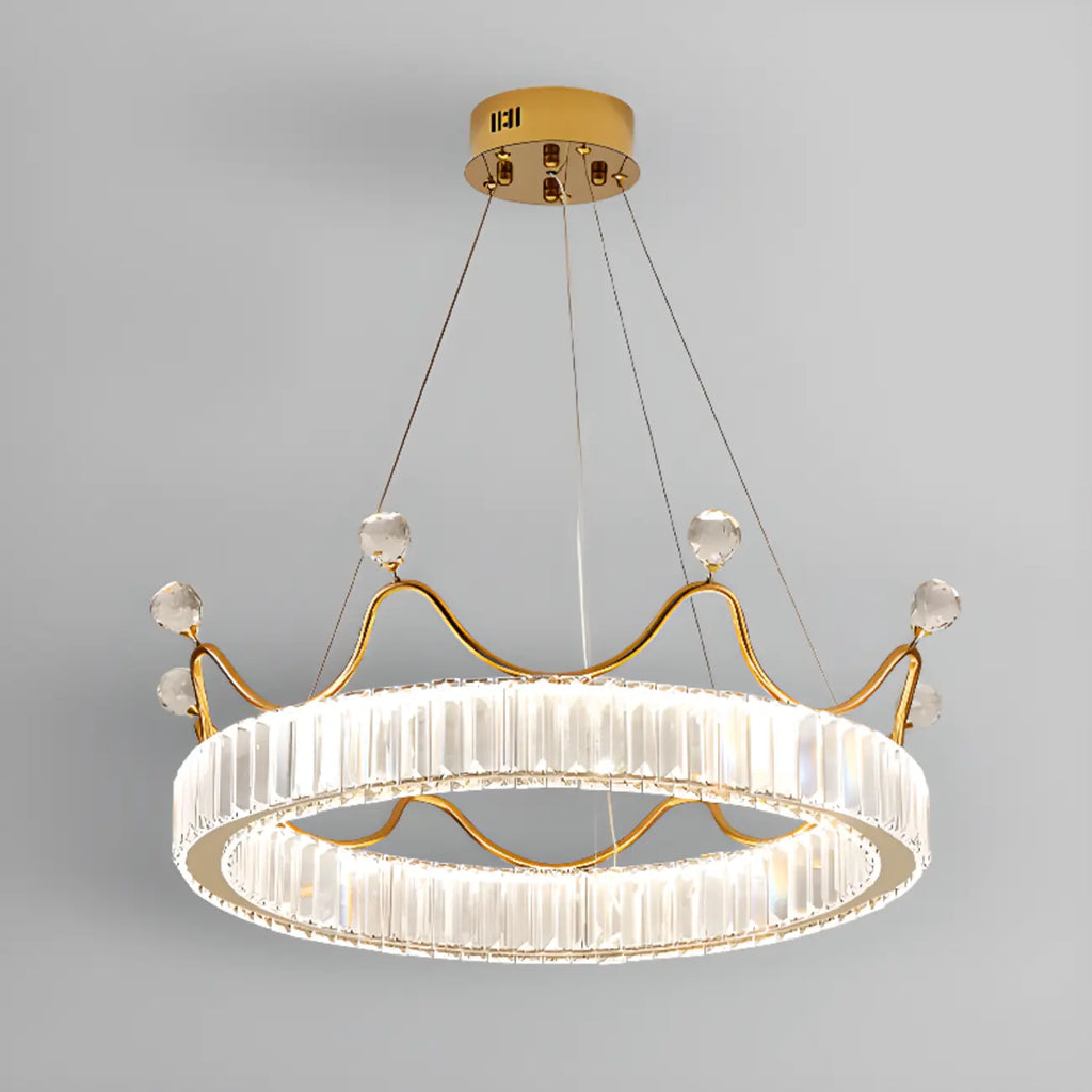 Lustre élégant en cristal doré à LED en forme de couronne