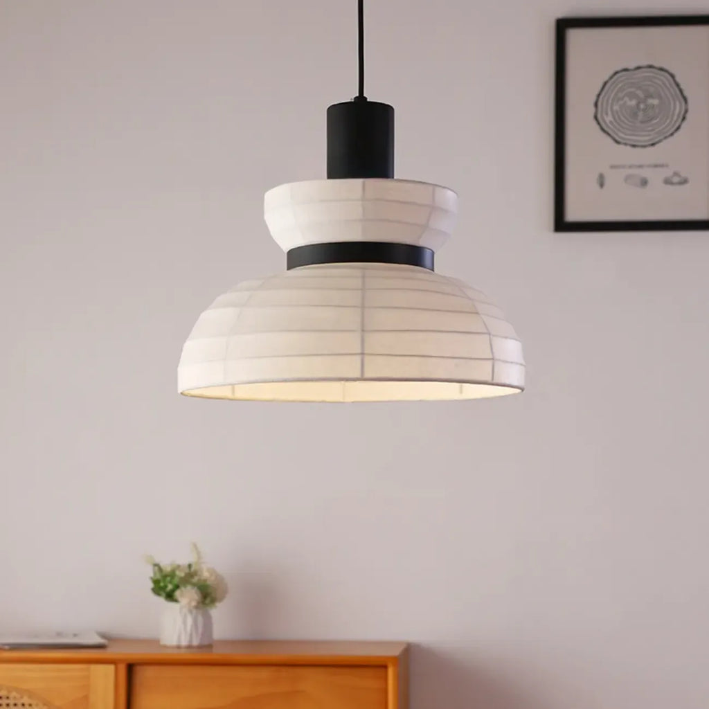 Suspension minimaliste et élégante en soie blanche pour cuisine