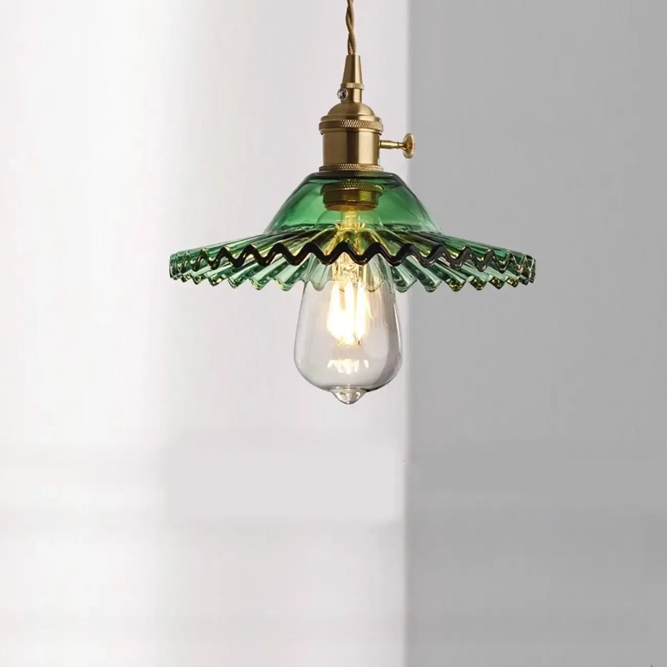 Lampada a sospensione regolabile in vetro verde per soggiorno
